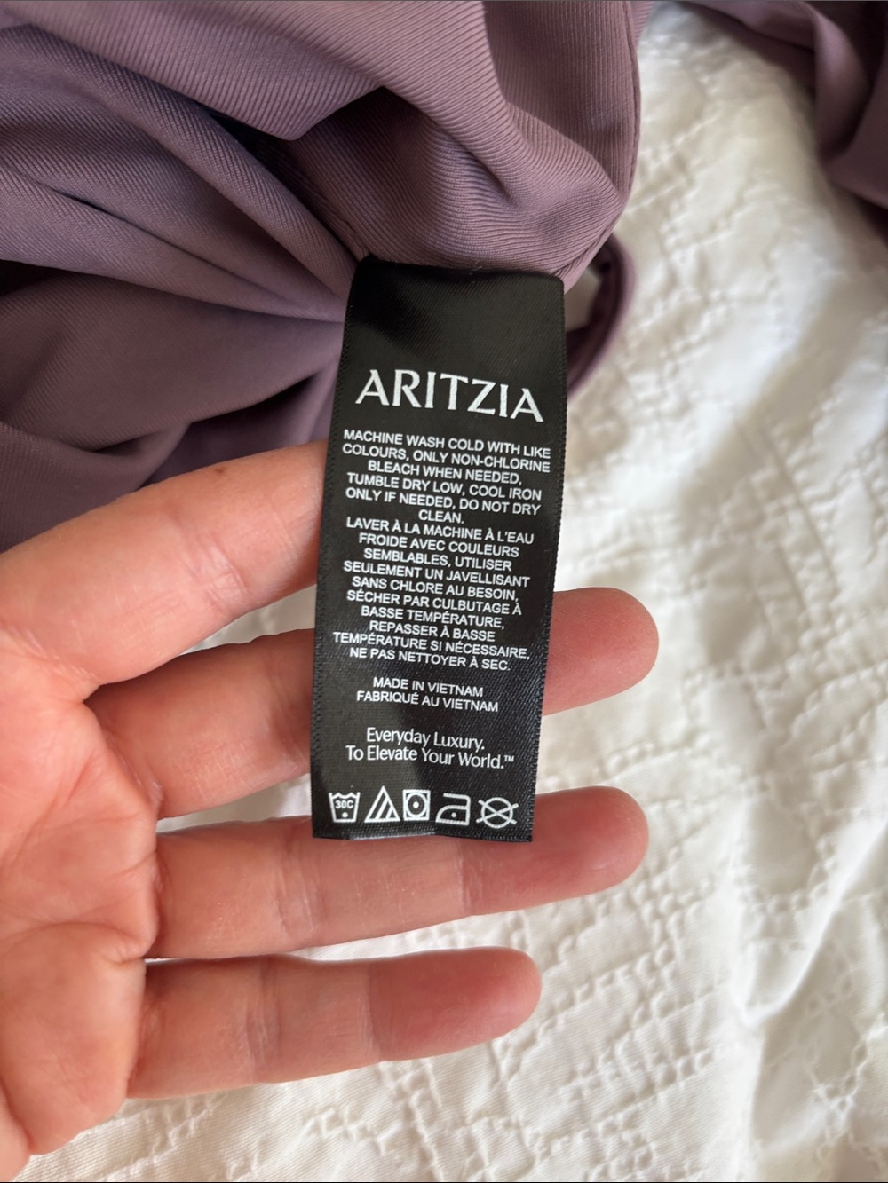 Aritzia
Contour Fixture Bodysuit Smoked Eggplant Size M - Picture 11 of 14